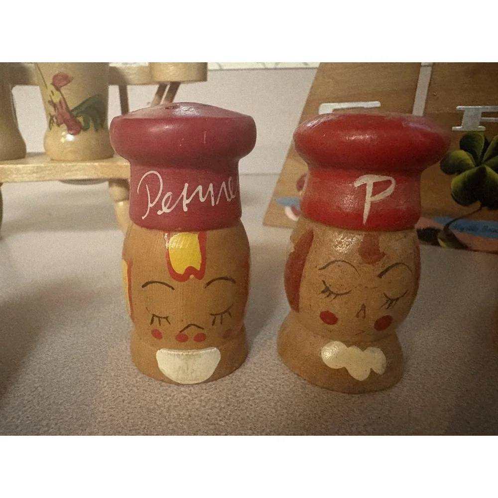 Vintage Salt & Pepper Shaker Lot 10 Sets Wood Glass Novelty Souvenir Collectible